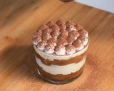 Foto langkah ke 7 dari resep Tiramisu Dessert Box.