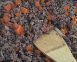 Foto del paso 1 de la receta: Guisado de carne molida