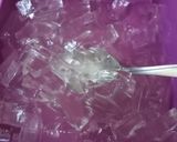 Foto langkah ke 2 dari resep Es Jelly Mangga.
