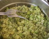 Foto del paso 3 de la receta: Arroz al perejil con calabacitas