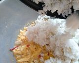 Foto langkah ke 5 dari resep Nasi Goreng Bakso Telur Asin.