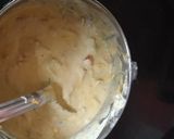 A picture of step 2 of Wheat flour chilla.