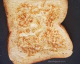 Foto langkah ke 4 dari resep Cinnamon French Toast.