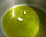 Foto del paso 3 de la receta: Arroz aromático con salchichas