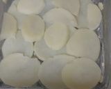 A picture of step 2 of Potato Casserole with Ham and Cheese.