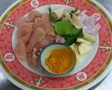 รูปขั้นตอนการทำที่ 1 ของ อกไก่ต้มขมิ้น
