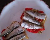 A picture of step 3 of Escalivada Toast.