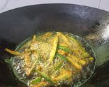 A picture of step 3 of Crispy Bhindi💚.