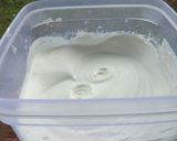 Foto langkah ke 3 dari resep Whipped cream home made.