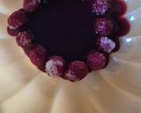 Une image de l'étape 2 de Charlotte framboises saint Valentin aux biscuits de Reims.