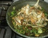 Foto langkah ke 5 dari resep Balado hijau jengkol &ikan asin.