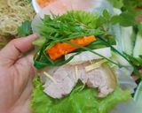 Hình bước làm 6 của món Bê thui cuộn luộc sả, gừng