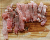 Foto del paso 2 de la receta: Bisteces de puerco con calabacitas, fácil y rápida