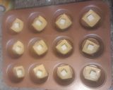 Foto langkah ke 4 dari resep Muffin Putih Telur.