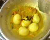 Foto langkah ke 4 dari resep 110. Telor Masak Acar Kuning.