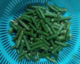 Foto langkah ke 1 dari resep Tumis Tahu Kacang Panjang Masak Kecap.