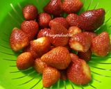 Hình bước làm 1 của món Dâu Tây dầm Đường 🍓🍓🍓
