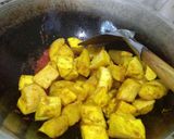 Foto langkah ke 3 dari resep Singkong Goreng Balut Sambal.