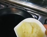 A picture of step 1 of Tawa Keema.