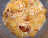 Foto del paso 8 de la receta: Tortilla de patatas con calabacín y cebolla (Sin sal)