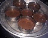 A picture of step 4 of Choco lava cake.