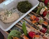 Une image de l'étape 3 de Brochettes fraîches de gambas façon méditerranéenne.