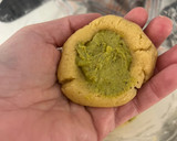 Foto del paso 6 de la receta: Crumbl cookies con crema de pistacho en airfryer