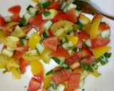 Hình bước làm 2 của món Bánh Mì Salad Cà Chua Phô Mai Kiểu Ý - Italian Salad Bruschetta