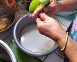 Foto langkah ke 3 dari resep Lupis kuah santan.