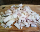 Foto del paso 3 de la receta: Col fermentada con butifarra y chorizo al horno