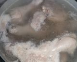 Foto langkah ke 2 dari resep Ayam Kunyit Tumis Basah.