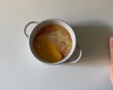 Une image de l'étape 2 de Œuf cocotte au saumon.