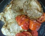 Foto del paso 4 de la receta: Bifes con tomate y huevos fritos