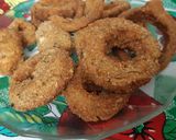 Foto del paso 4 de la receta: Aros de cebollas rellenos de queso