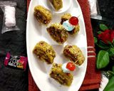 A picture of step 9 of Mashmellow jelly rice crisps chocolate rolls.