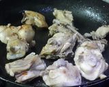 A picture of step 1 of Chicken with Coriander, Coconut and Kasoori Methi.