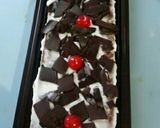 Foto langkah ke 7 dari resep Brownise lapis panggang hias coklat.