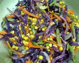 Foto langkah ke 6 dari resep Tumis Buncis, Kol Ungu, Jagung, dan Wortel.