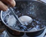 A picture of step 1 of Korean Spicy Eggs🌶🥚.