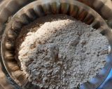 A picture of step 1 of Khasta gulgula.