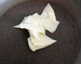 Foto del paso 2 de la receta: Nidos de espinacas con gorgonzola y setas