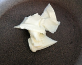 Foto del paso 2 de la receta: Nidos de espinacas con gorgonzola y setas
