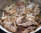 Foto del paso 7 de la receta: Conejo al tomillo con champiñones