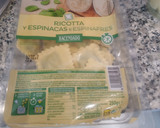 Foto del paso 1 de la receta: Pasta fresca al huevo rellena de Ricota y Espinacas con salsa de queso