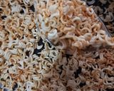 A picture of step 3 of Spicy Maggi Muffin Bhel.