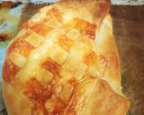 Foto del paso 6 de la receta: Media luna de queso y cebolla caramelizada
