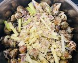 Hình bước làm 3 của món Ốc nhảy xào sả