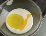 A picture of step 4 of Eggless Pineapple choco cake.