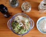Foto del paso 2 de la receta: Pesto de calabacín