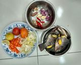 Foto langkah ke 2 dari resep Mujair sup asam pedas.